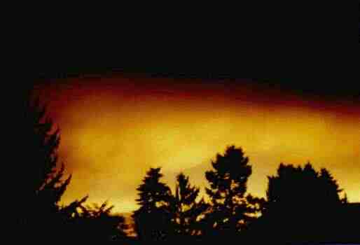 Abendrot - Obertshausen brennt